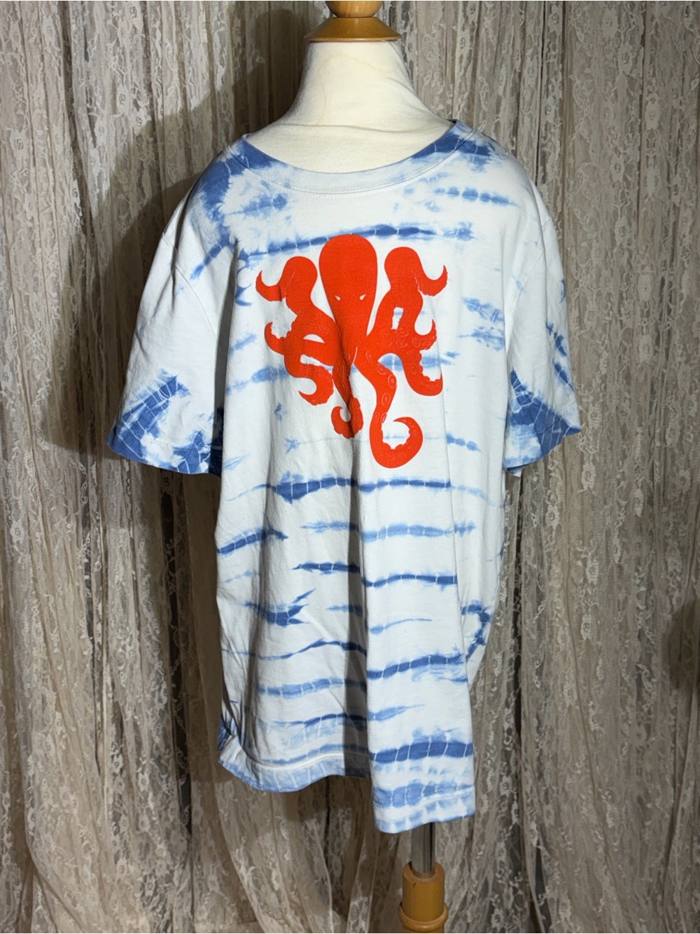 Hanna Andersson Blue Tie-Dye Tee with Orange Octopus Graphic